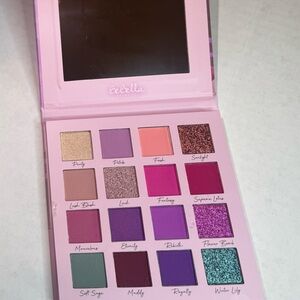 Ella Vibrant Pink and Purple Eyeshadow Palette